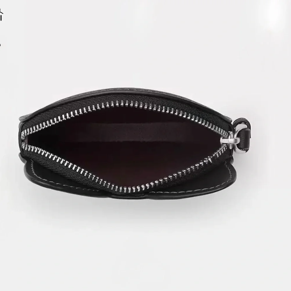 Coach Cat Coin Case limited release nwt - Picture 5 of 5